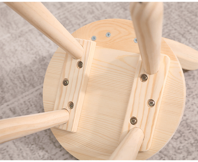 Drewniane Krzesełko Jeleń dla dziecka