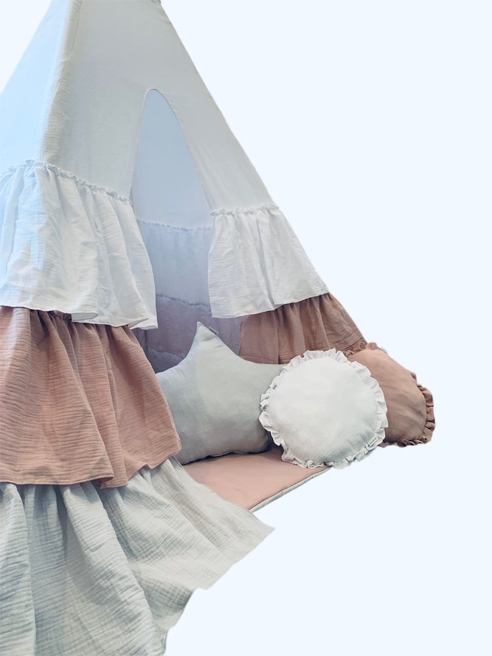 Namiot Tipi z Pudrowymi Falbanami z muślinu do zabawy dla dziecka 5