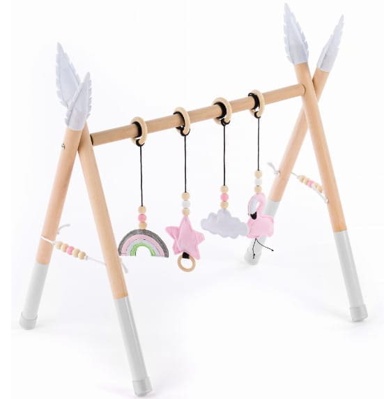 Stojak edukacyjny Baby Gym, drewniana siłownia z różową Matą 3