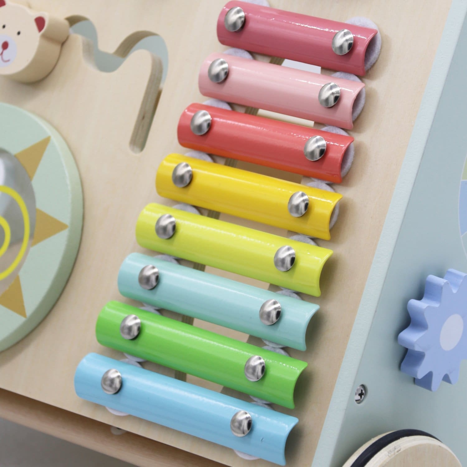 Drewniany chodzik pchacz edukacyjny zielony dla dzieci Drewniany chodzik pchacz